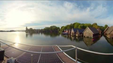 Embedded thumbnail for 360° Video - Mit dem Hausboot auf der Müritz